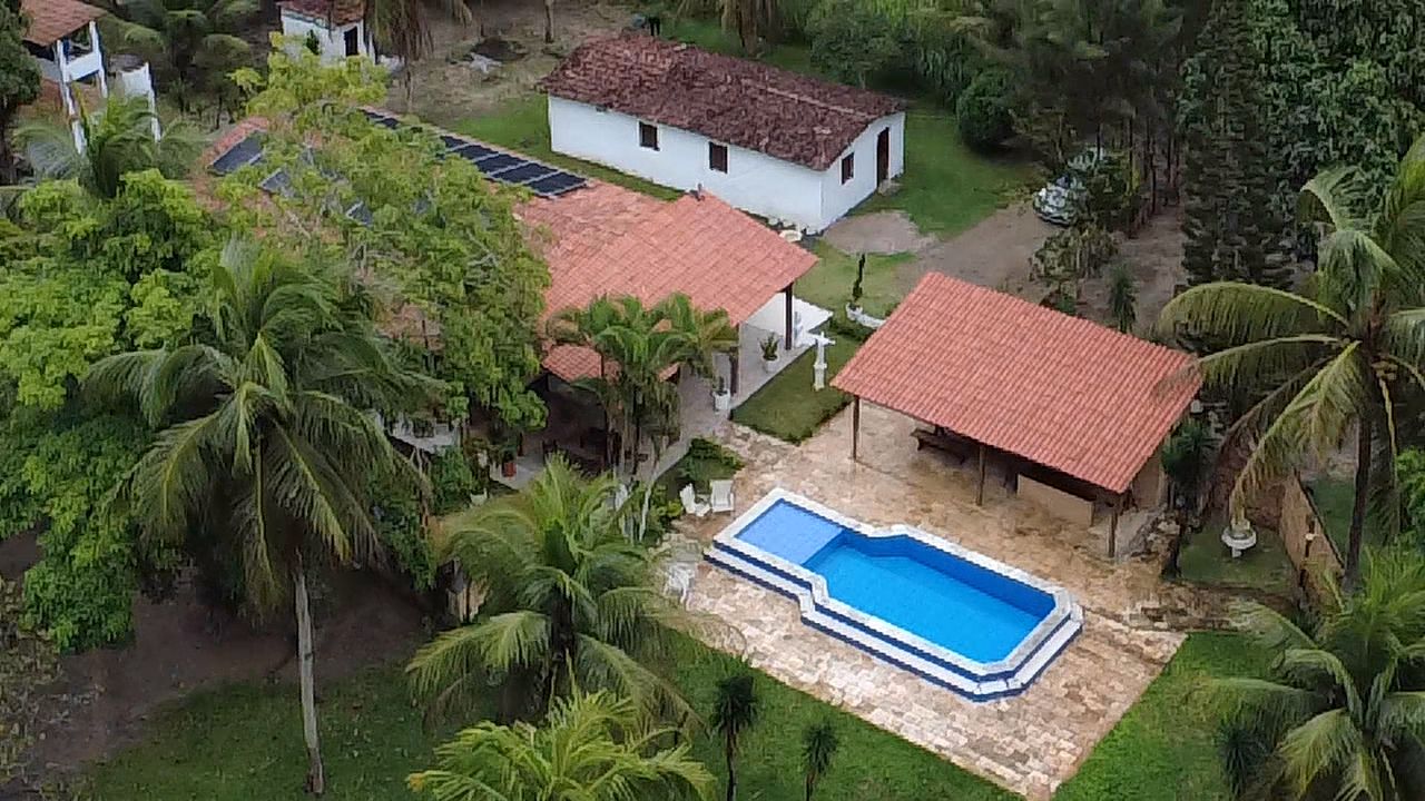 CHÁCARA DE ALTO PADRÃO À VENDA | A 15 KM DE JOÃO PESSOA